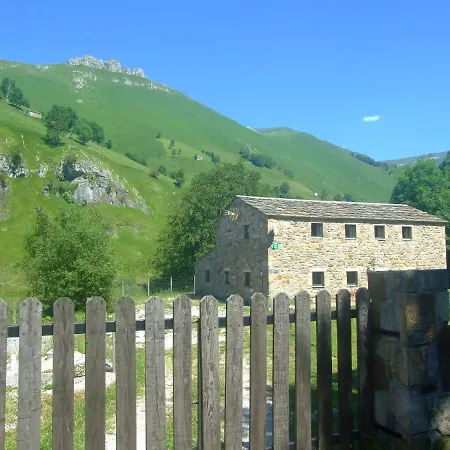 Hayucas 度假居 San Roque de Ríomiera