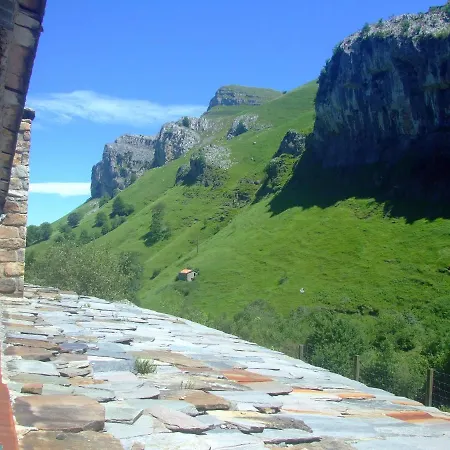 Nyaraló Hayucas San Roque de Ríomiera